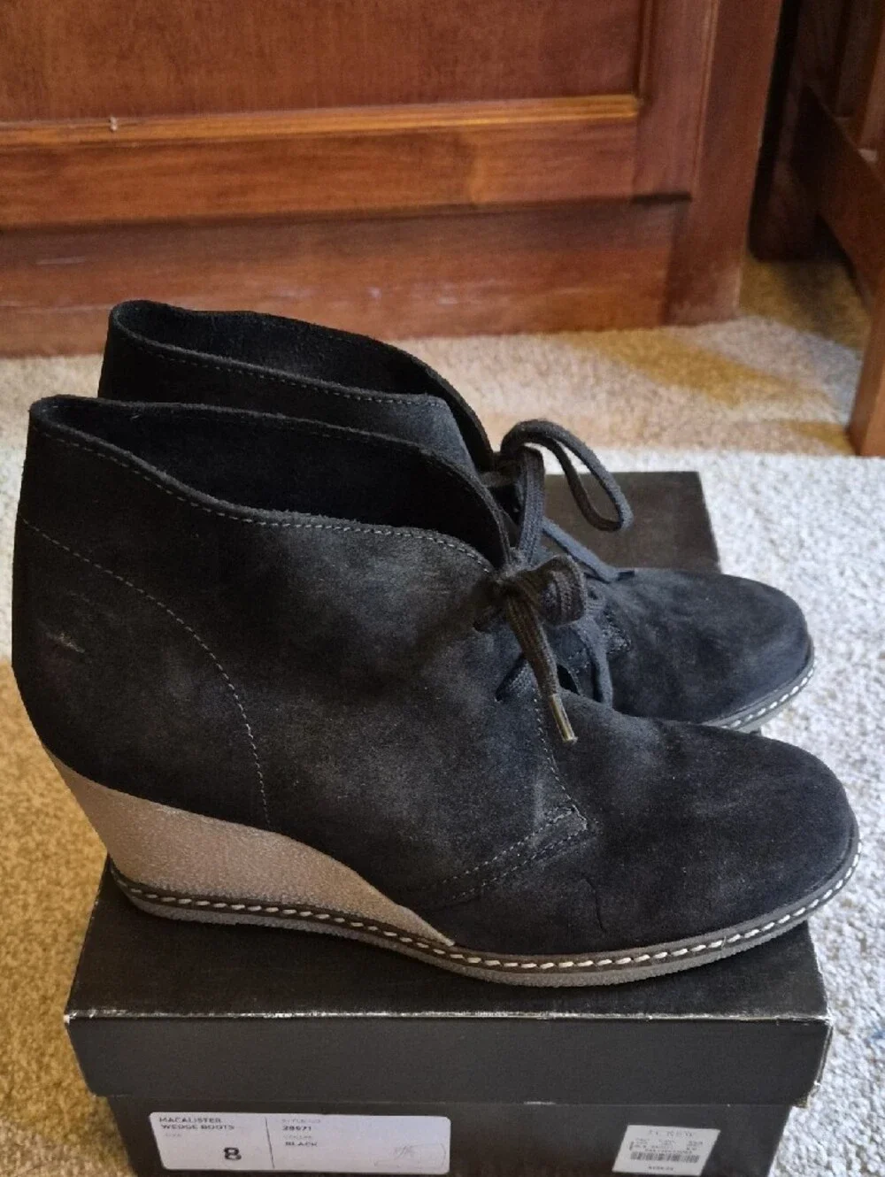 EuC J. Crew Black Suede Lace-Up Wedge Ankle Boots SZ 8